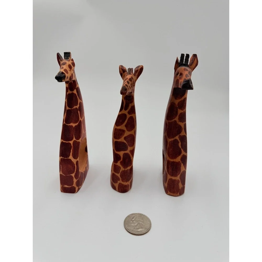 Giraffe Napkin Rings Set of 3 Hand Carved Wood Safari African Table Decor Brown